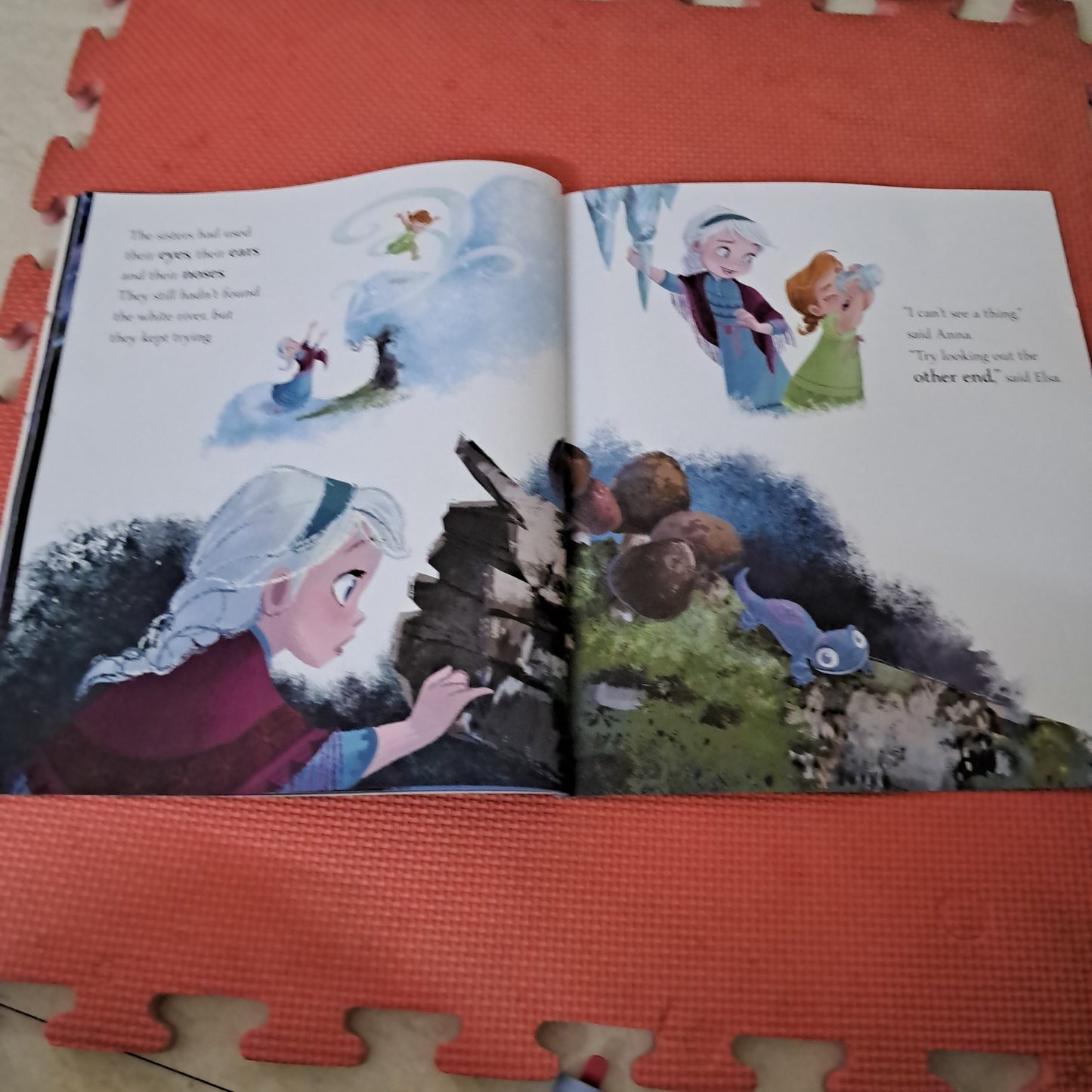 Disney FROZEN 11 Anna , Elsa and the Secret River