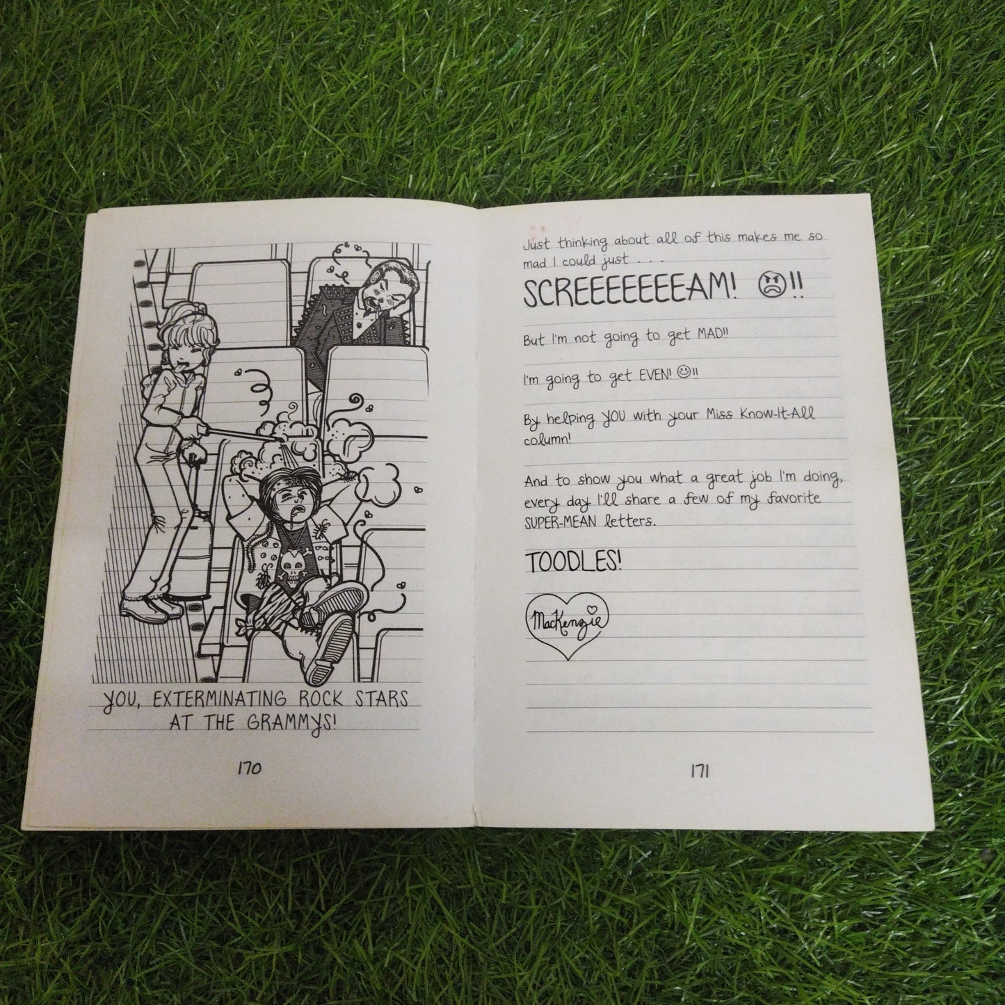 Rachel Renee Russell Dork diaries drama queen