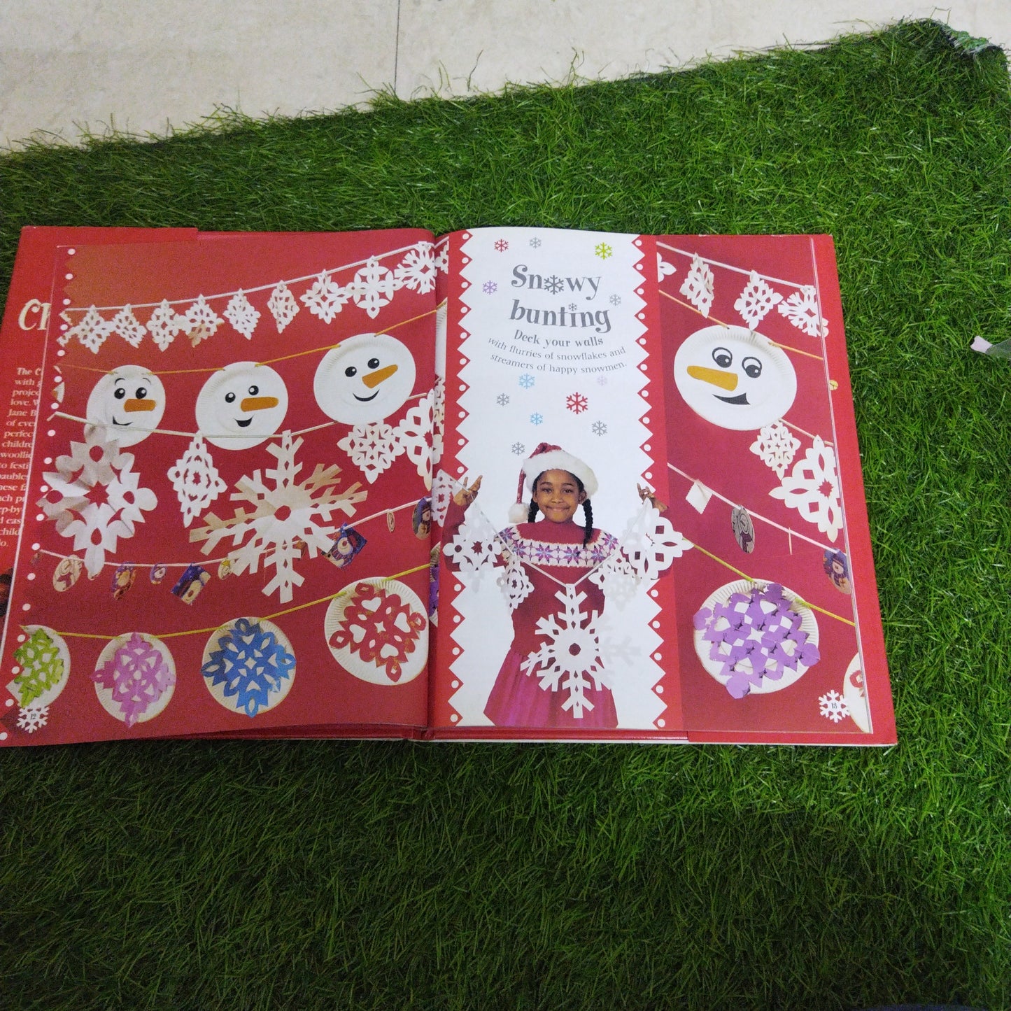 The Merry Christmas Activity book