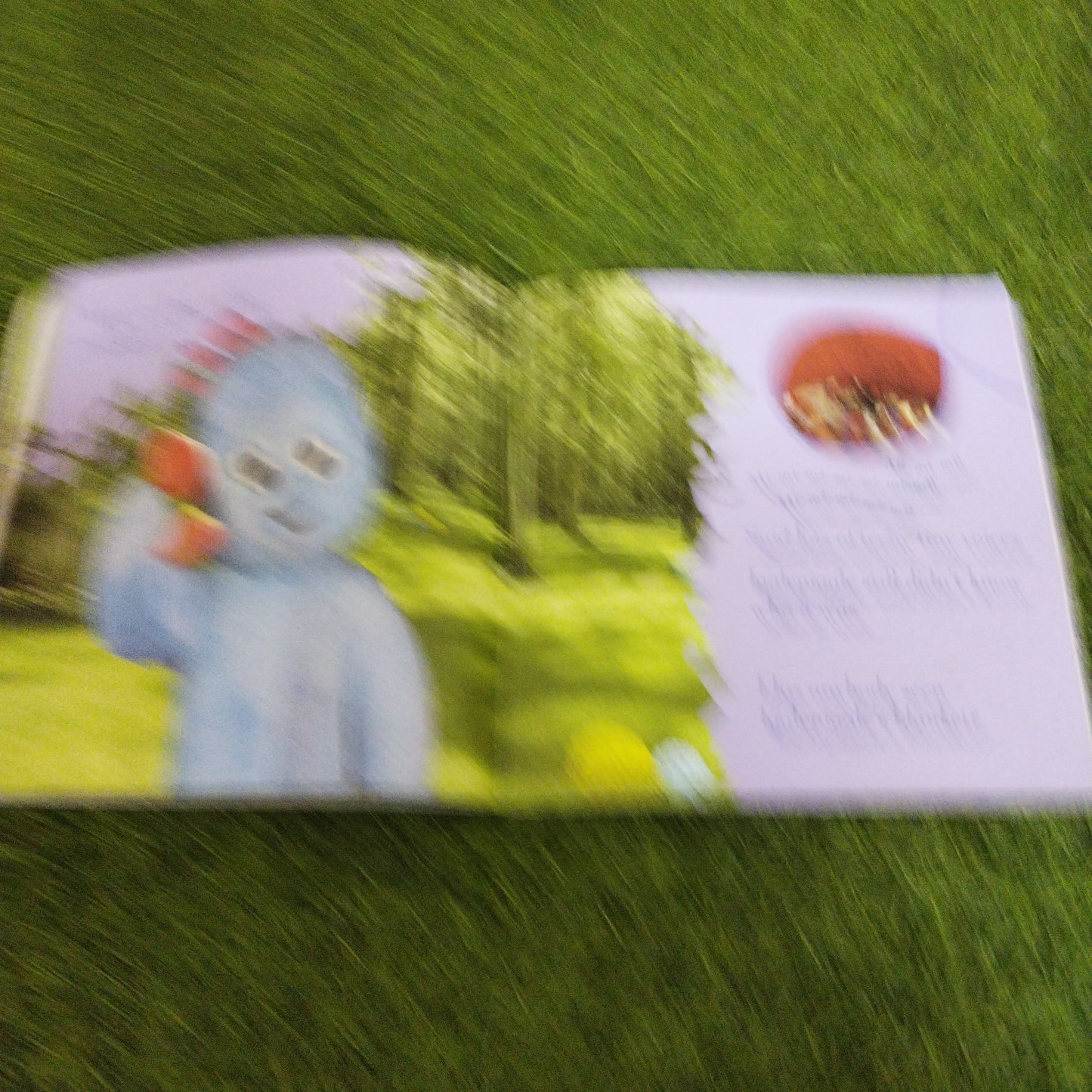 In the Night Garden … Where is Igglepiggle's blanket ?