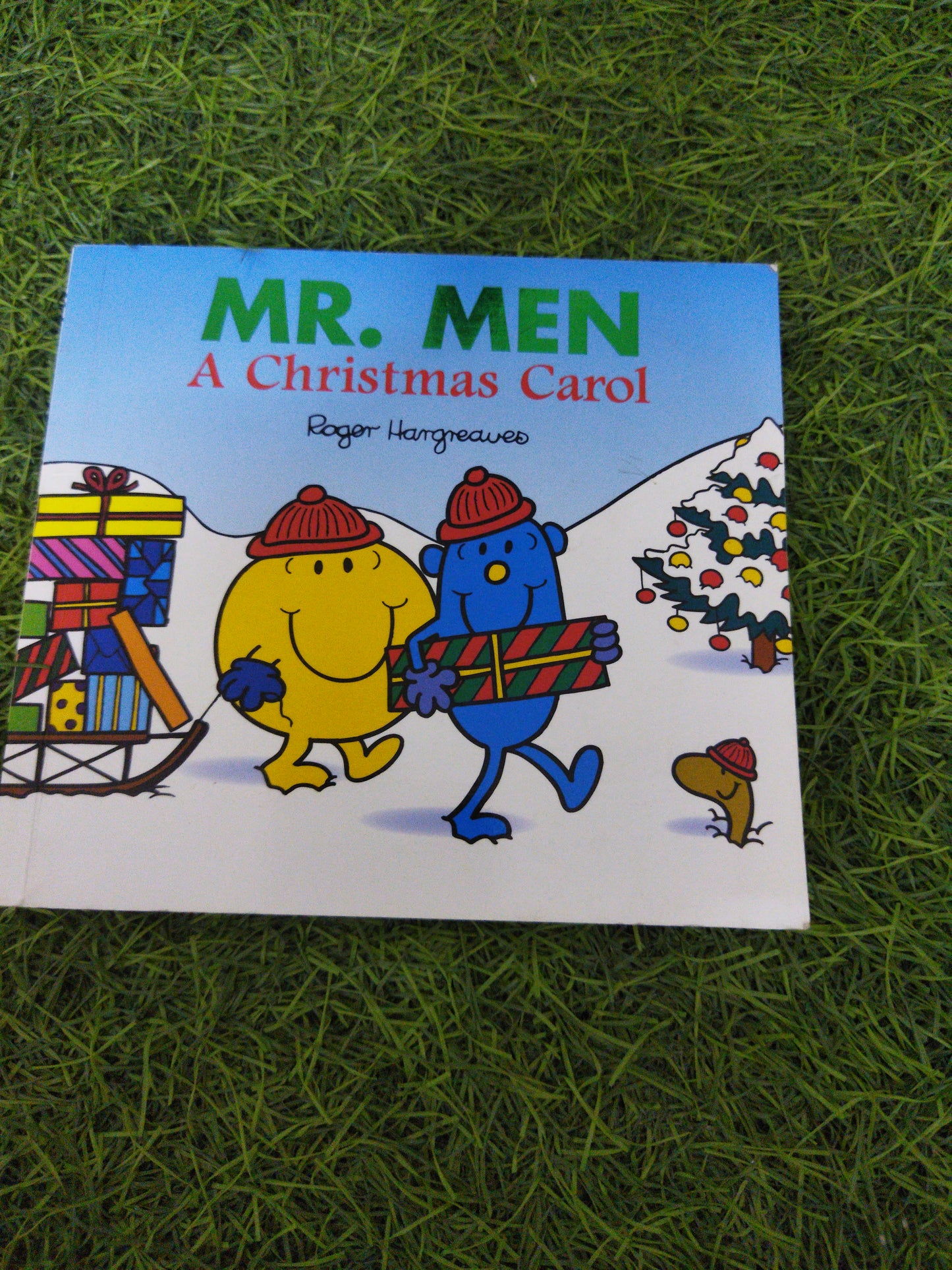 MR> Men A Christmas Carol