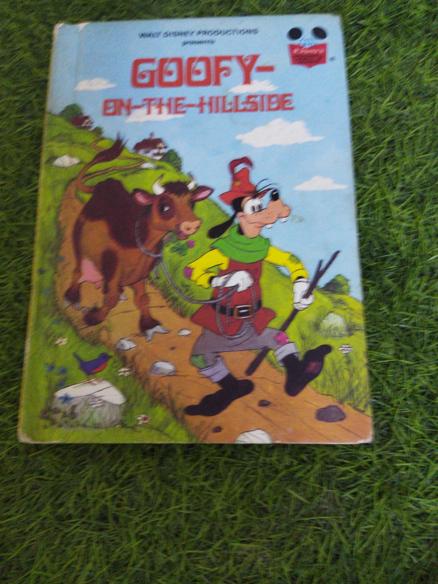 Goofy - On -the-Hillside