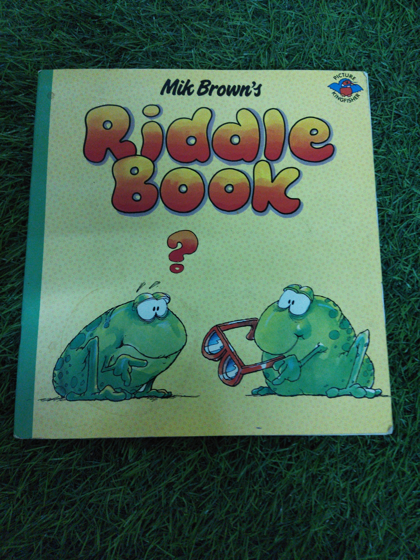 Riddle Book ?