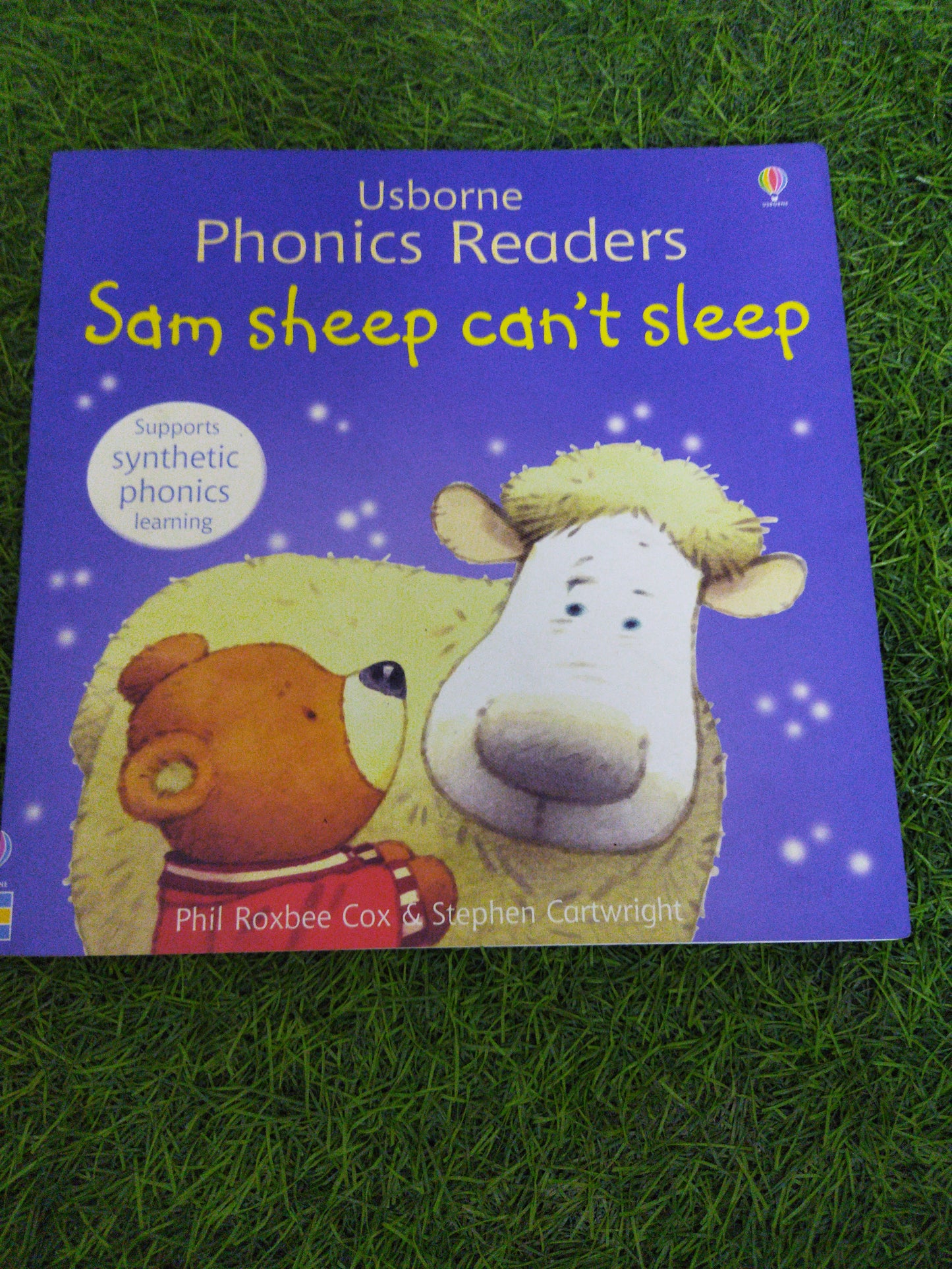 Usborne Phonics Readers Sam Sheep Can't Sleep