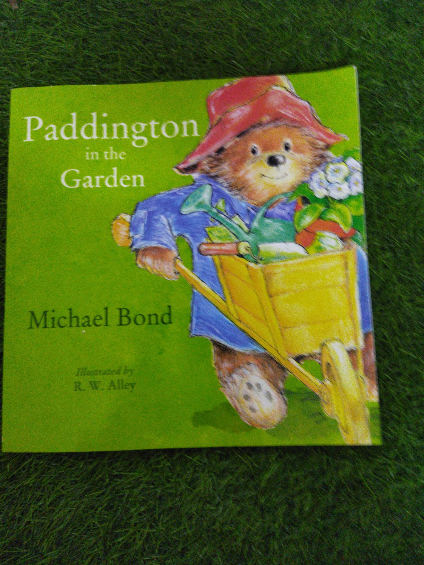 Paddington in the GaRDEN