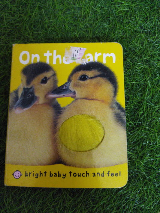 On the arm bright baby touch andvfeel