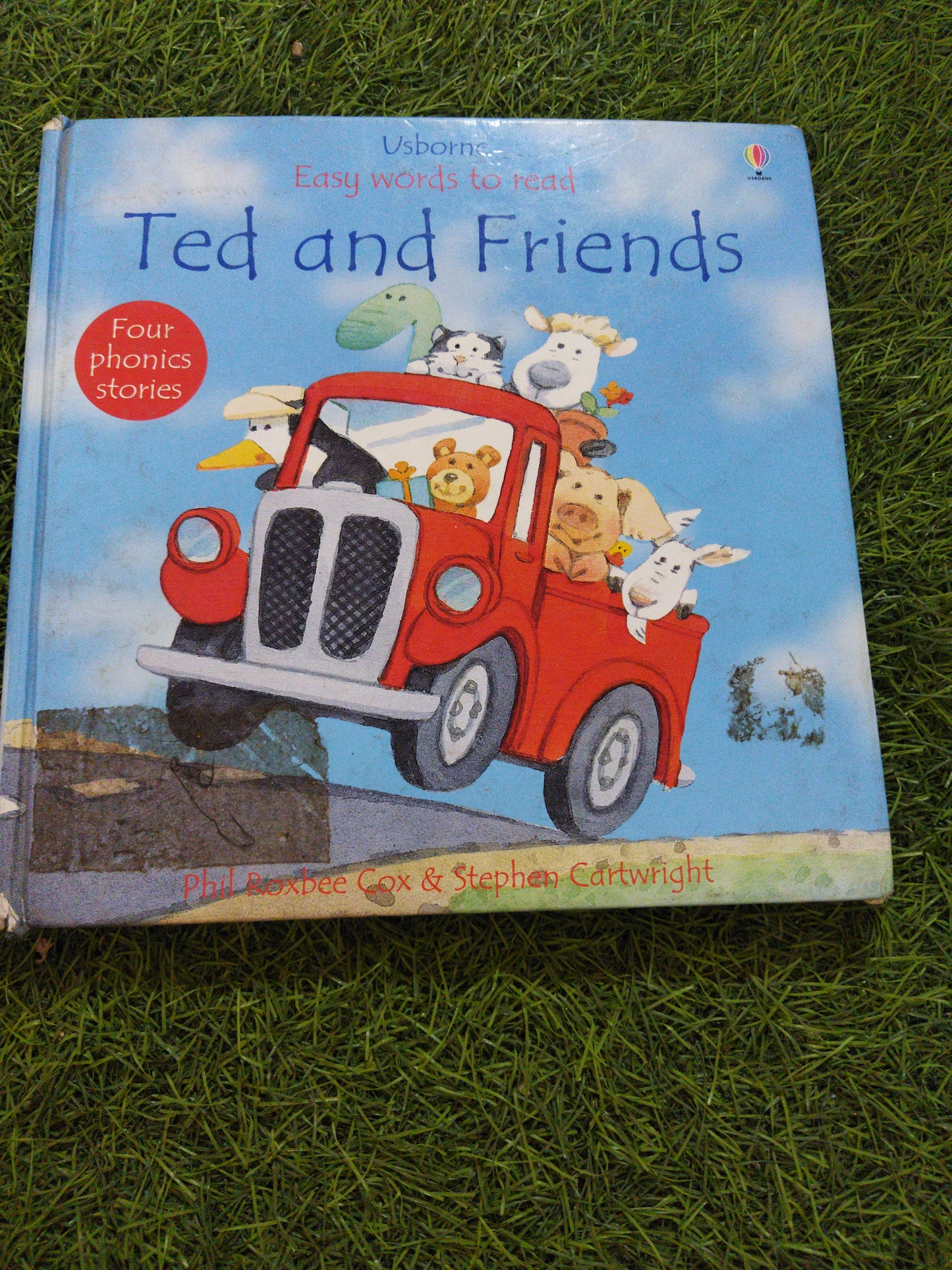 Usborne Easy Words to read Ted and Friends