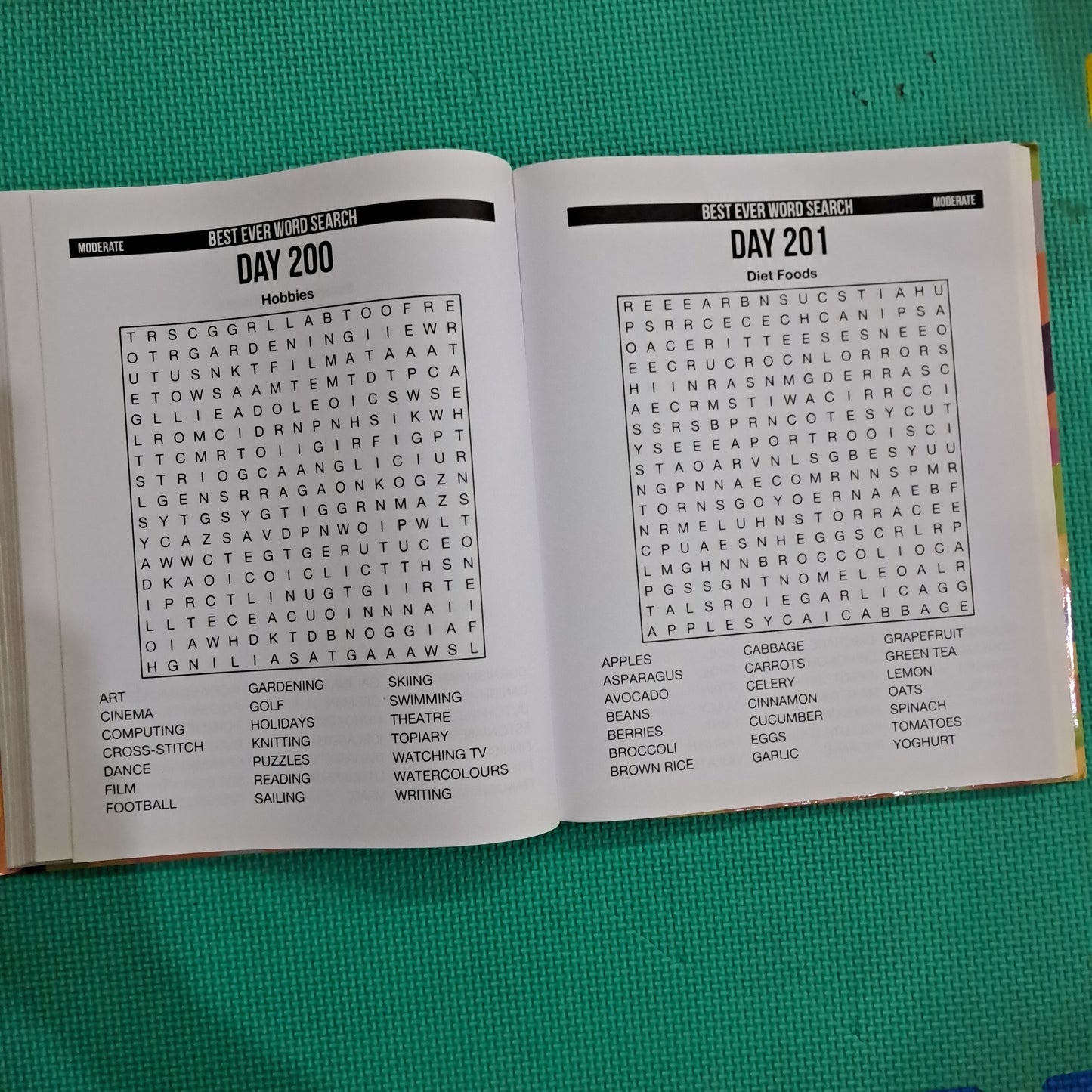 Best Ever Word Search with 365 Challenging Puzzles