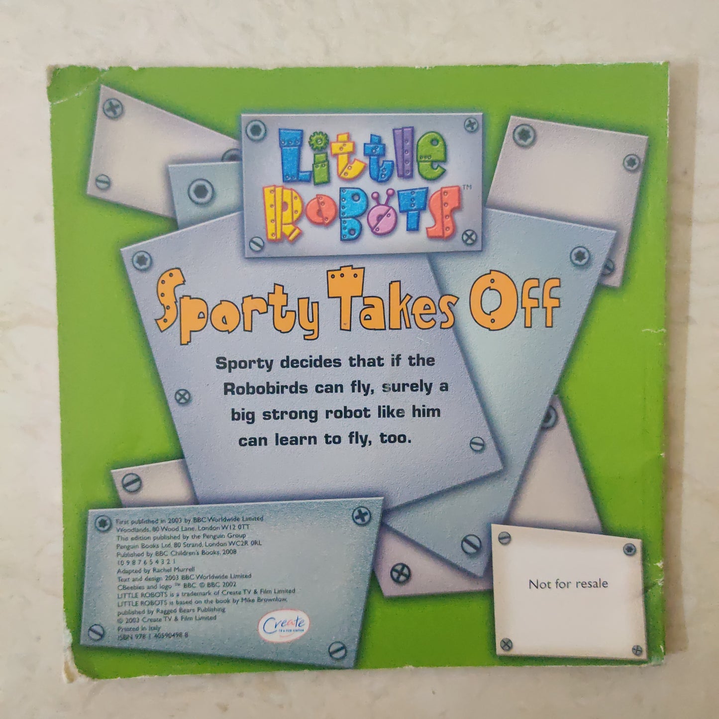 Little Robots Sporty Takes Off | Paperback