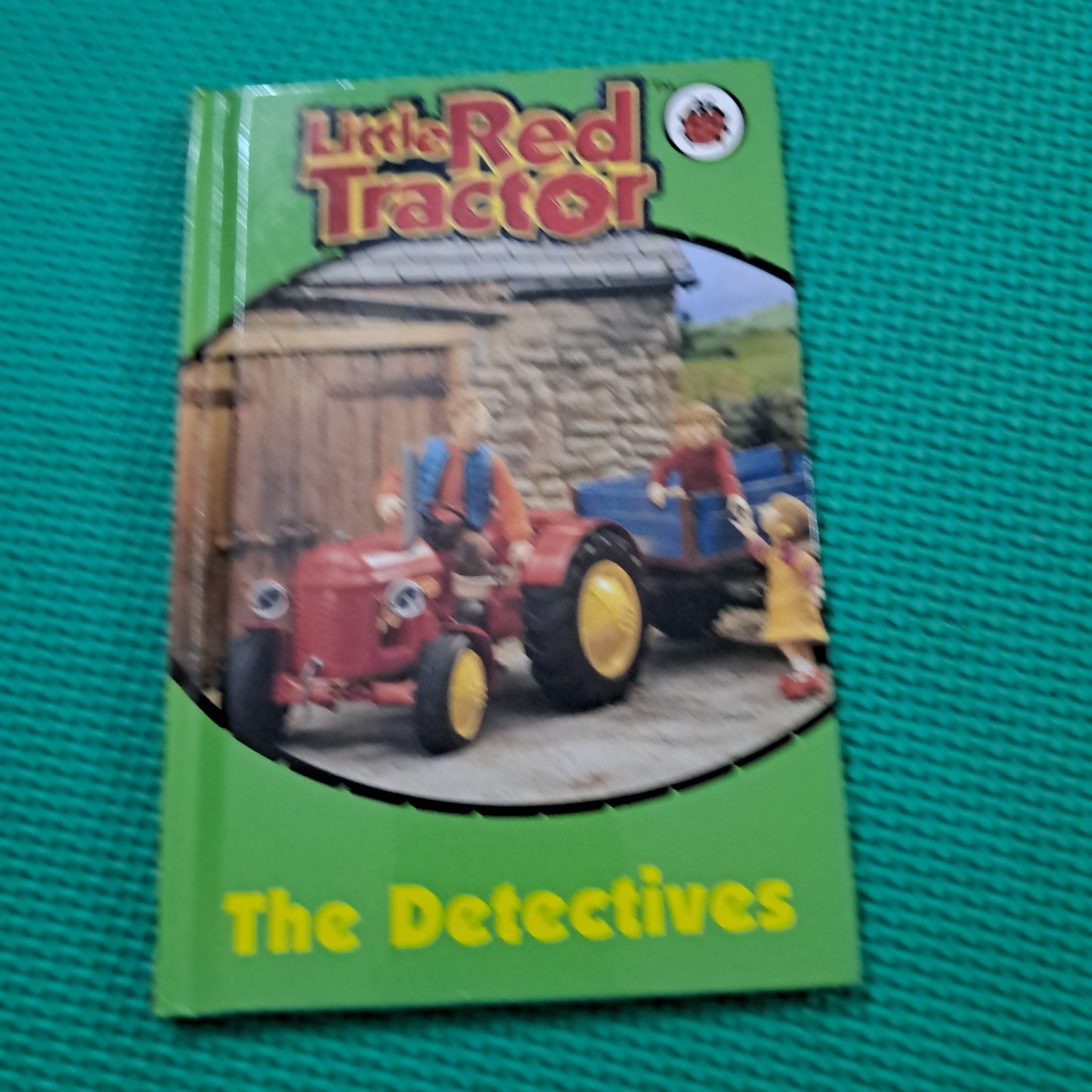 Little Red Tractor The Detectives