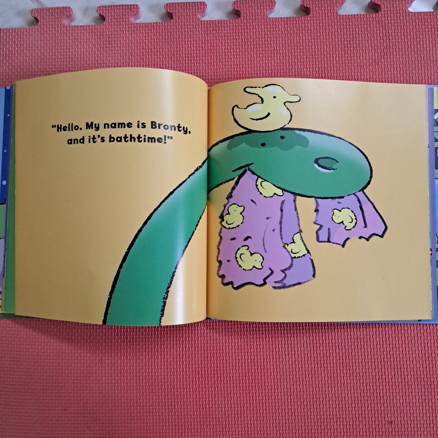Toddlersaurus lift the flap book