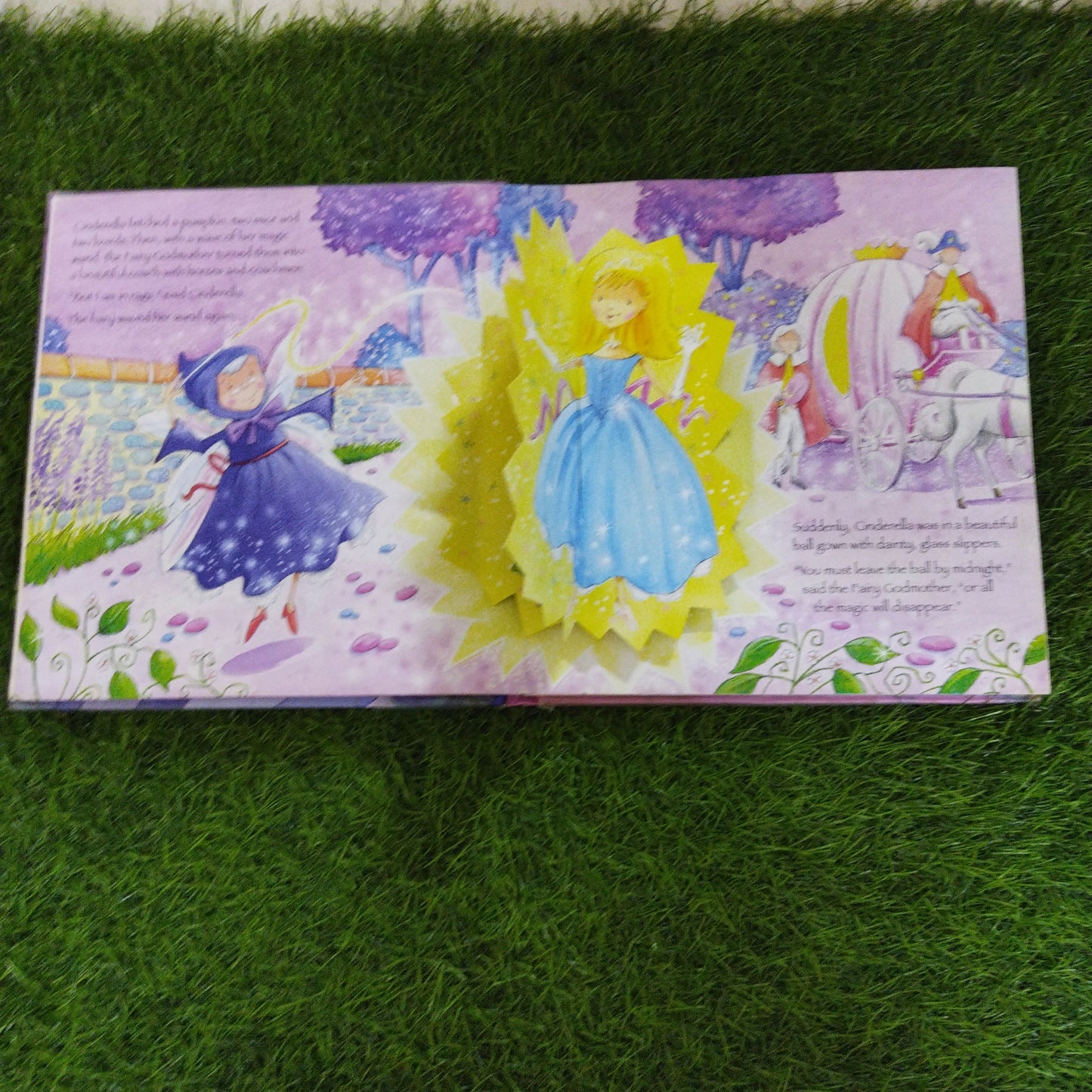 Cinderella Pop-up fun Book