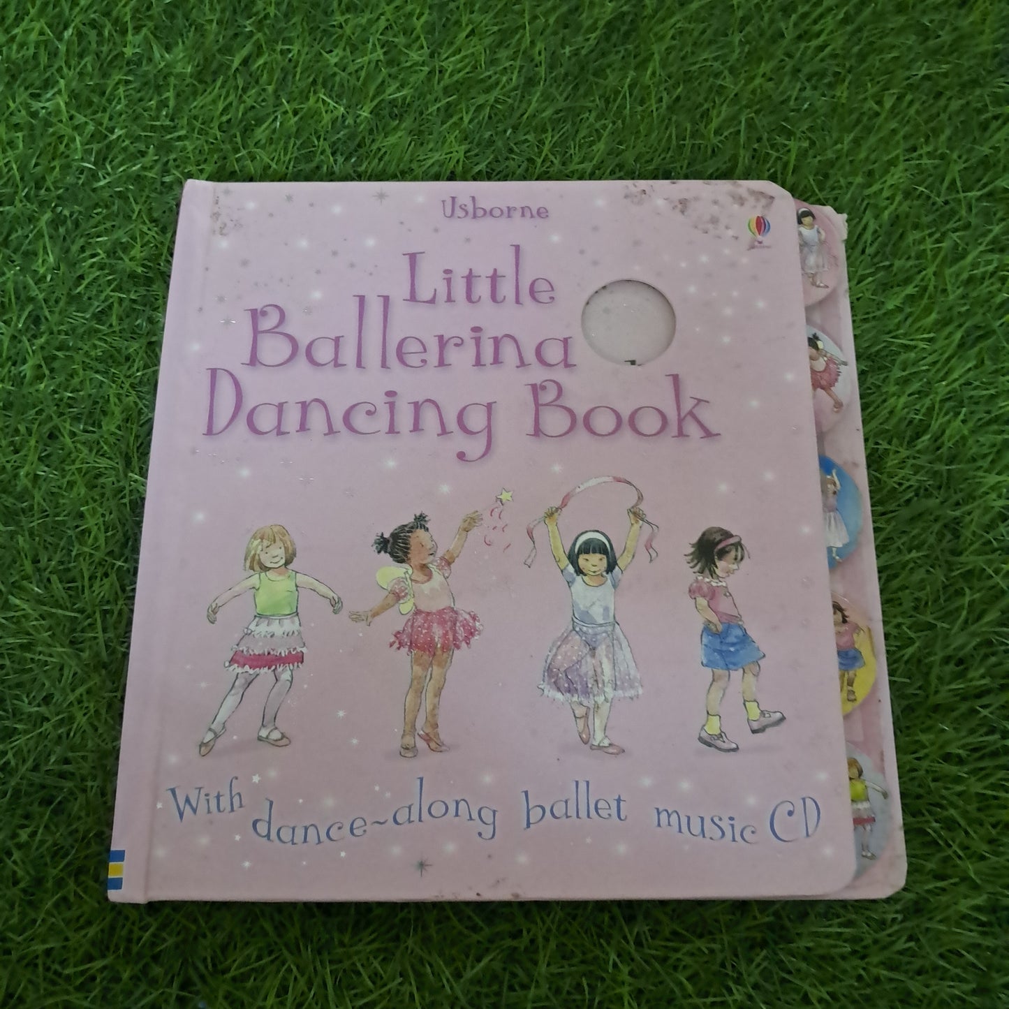 Usborne Little Ballerina Dancing Bok