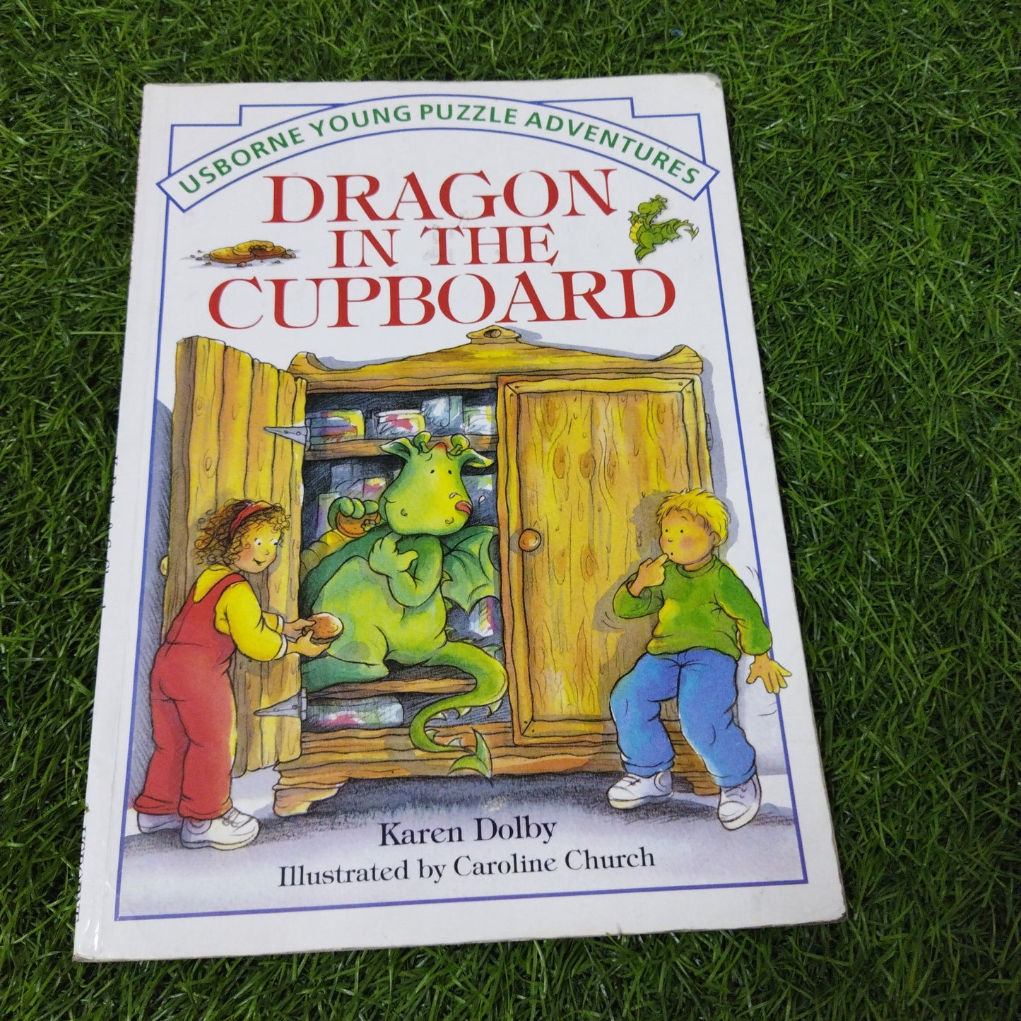 Usborne Young Puzzle Adventures  Dragon  in the Cupboard