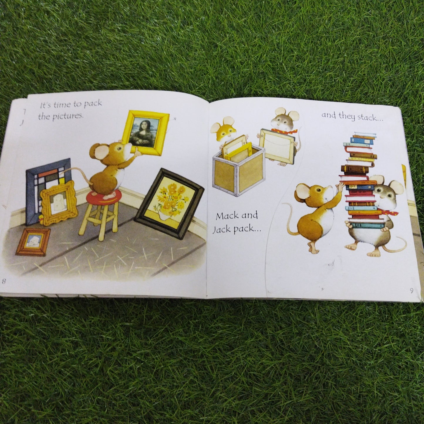 Usborne Phonics readers Mouse Moves House