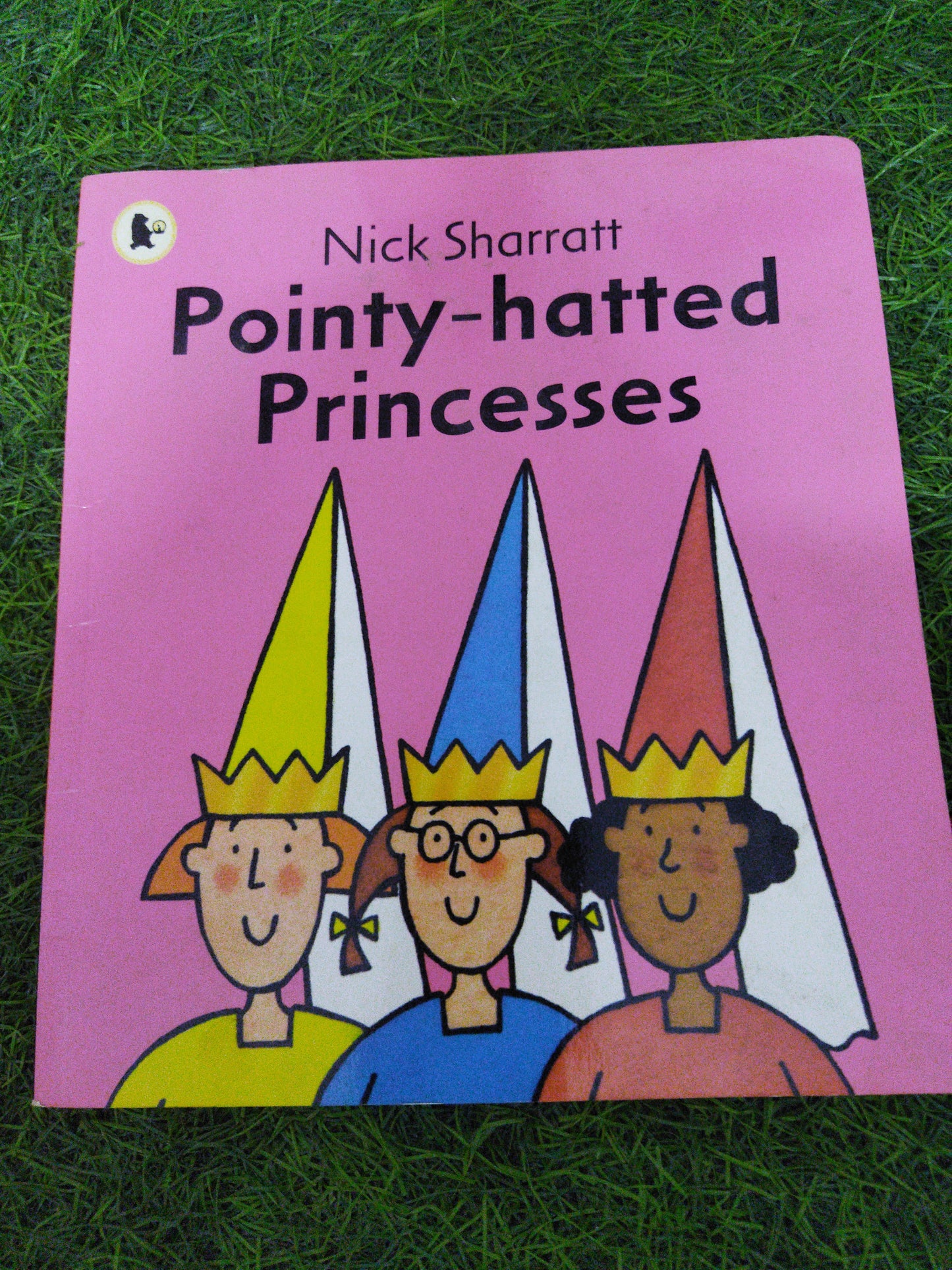 pointy- hatgted Princesses