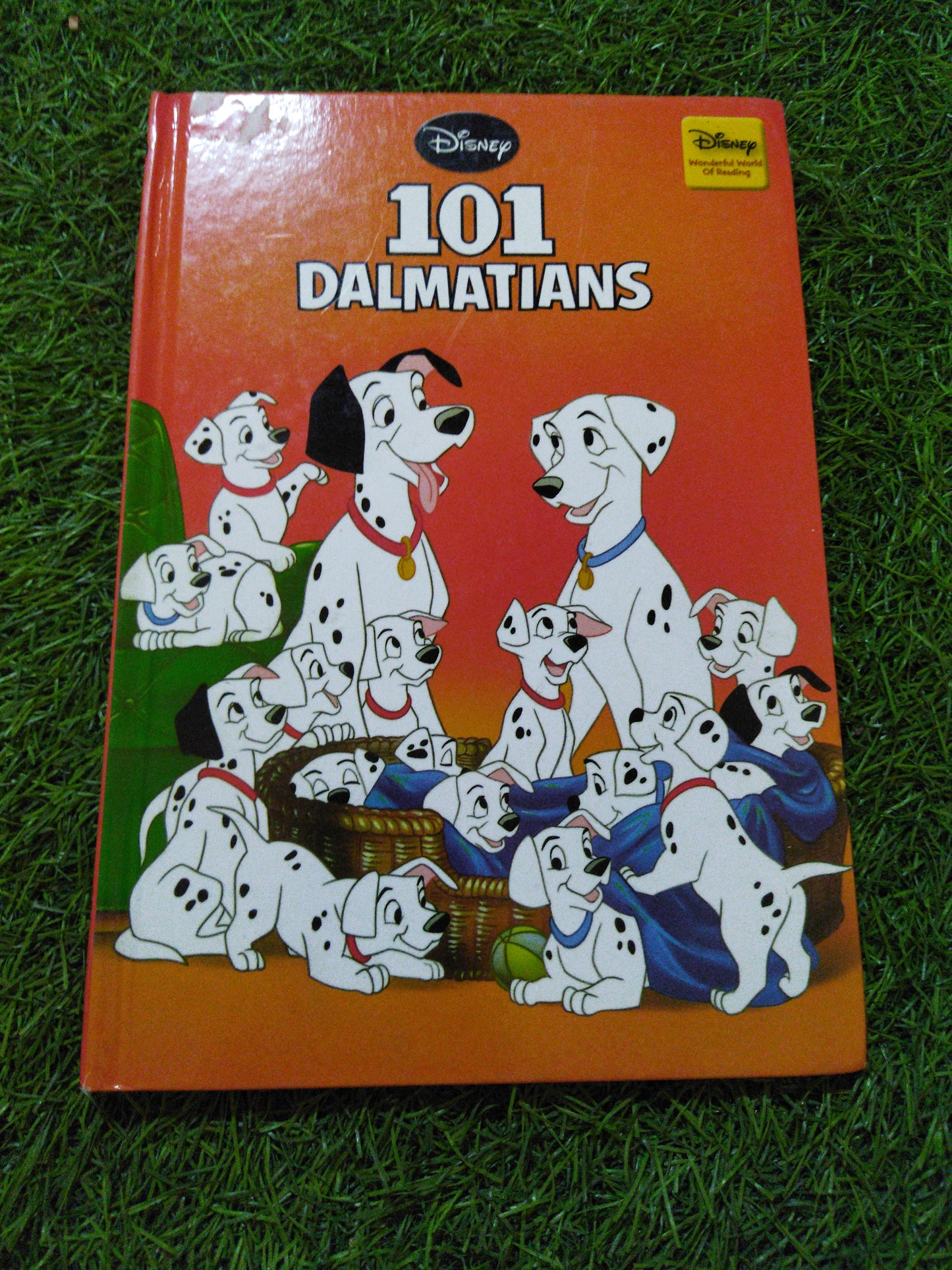 DiSney 101 Dalmatians