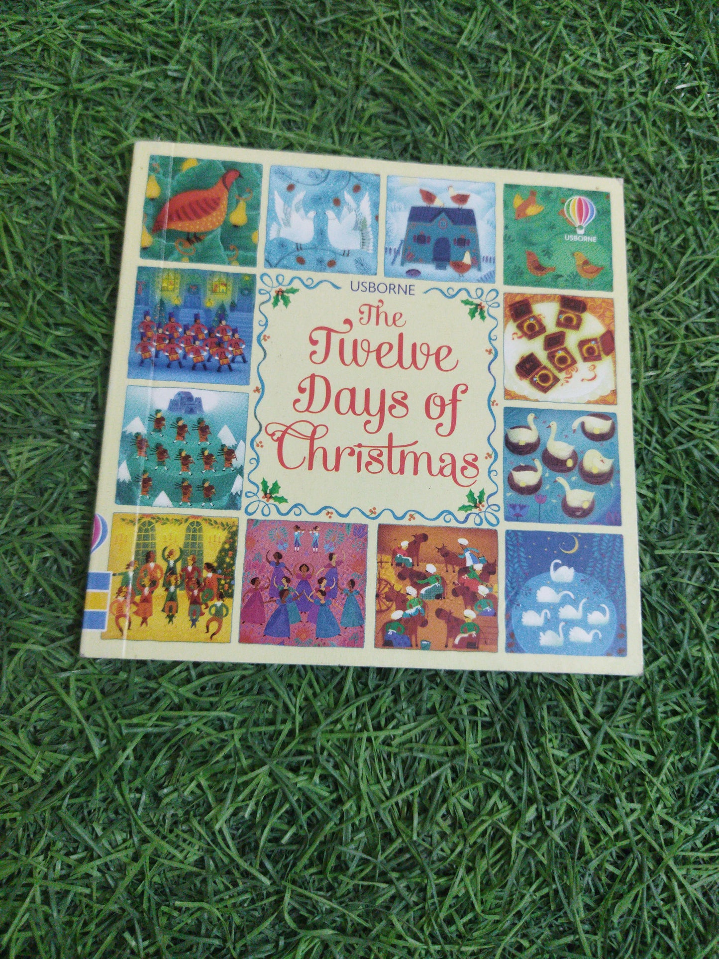 Usborne The Twelve days of Christmas mini book
