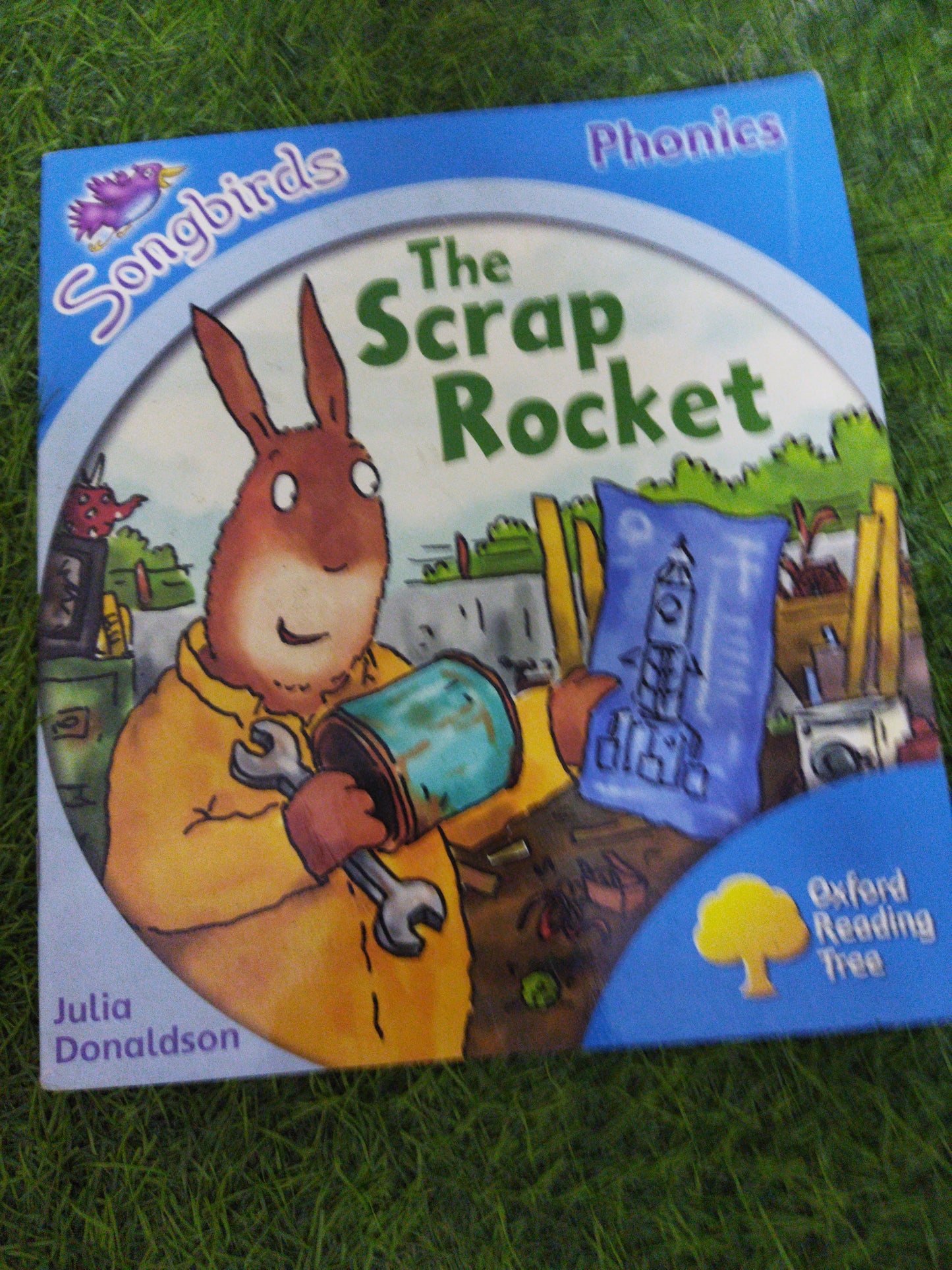 Phonics The Scrap Rocket