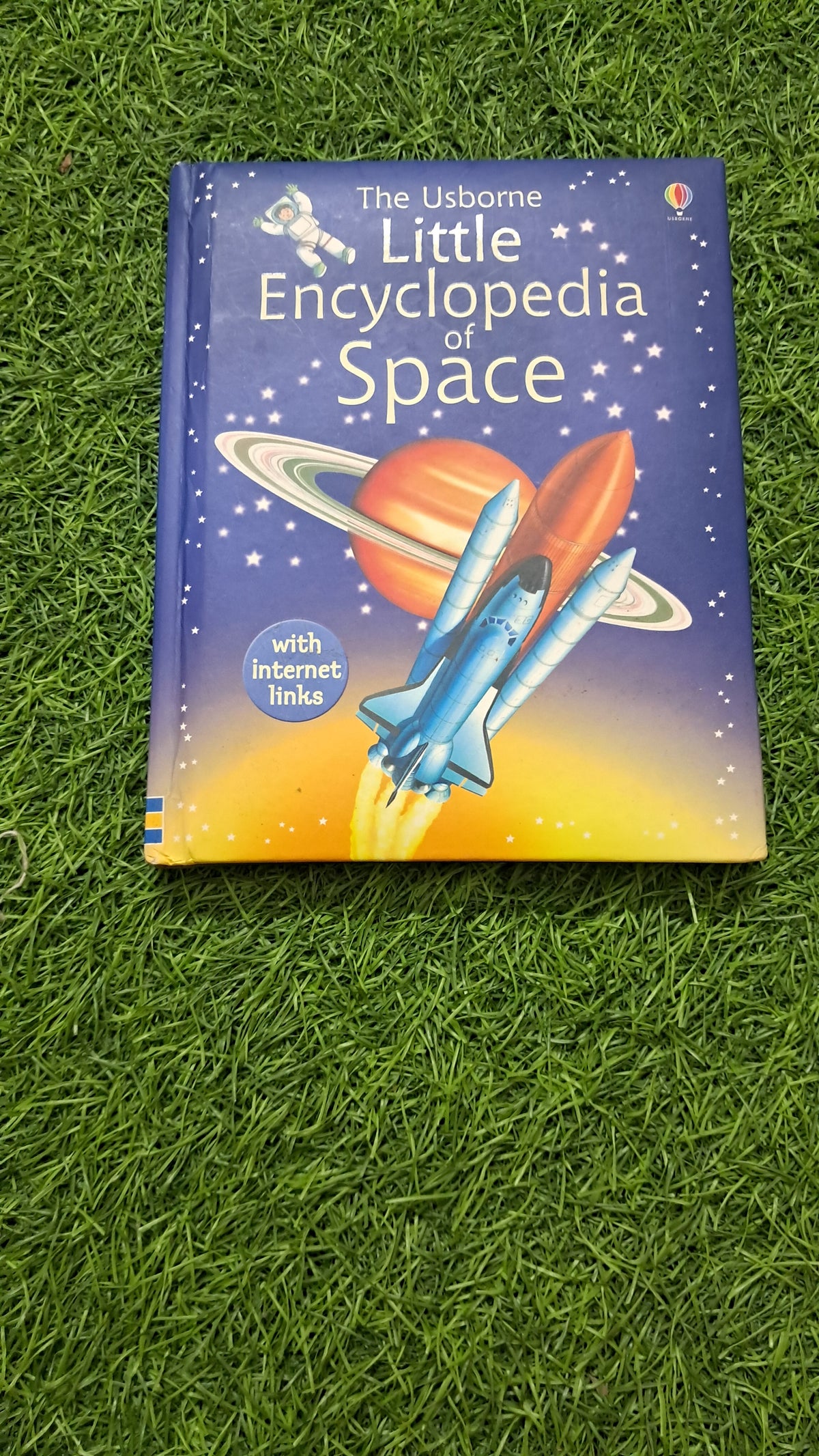 The Usborne little Encyclopedia of space