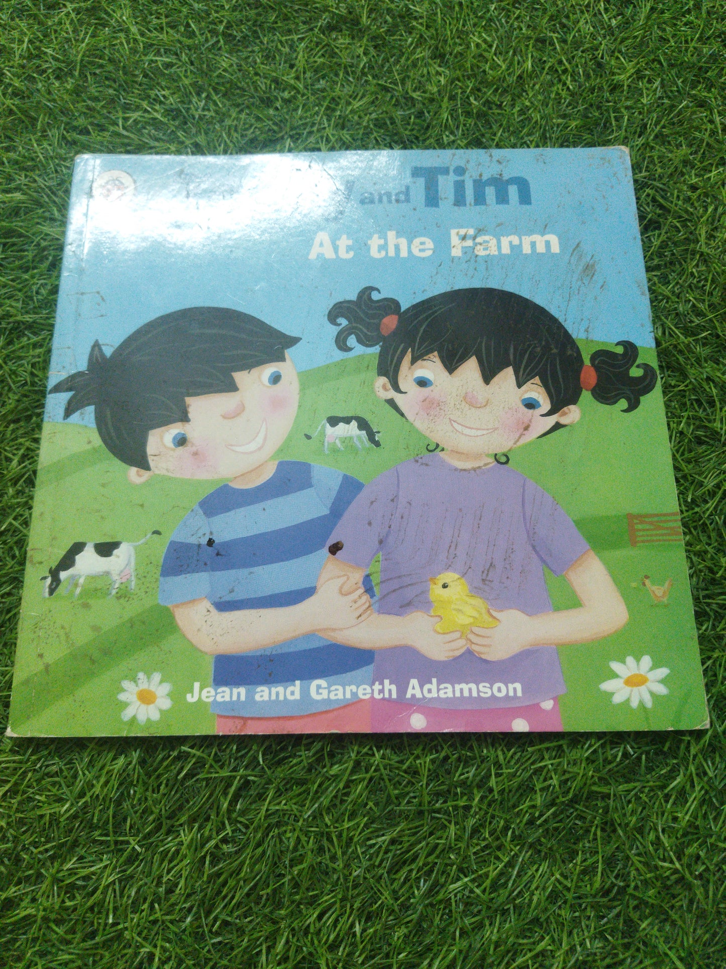 Topsy and Tim At the Farm