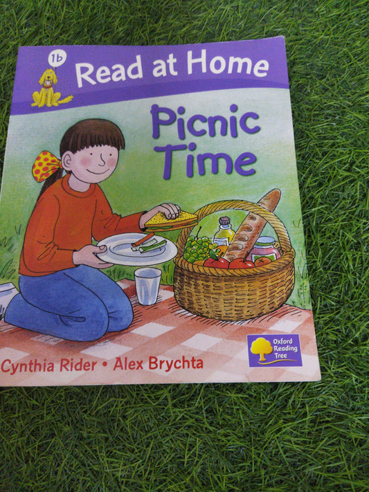 Read at home Picnic Time