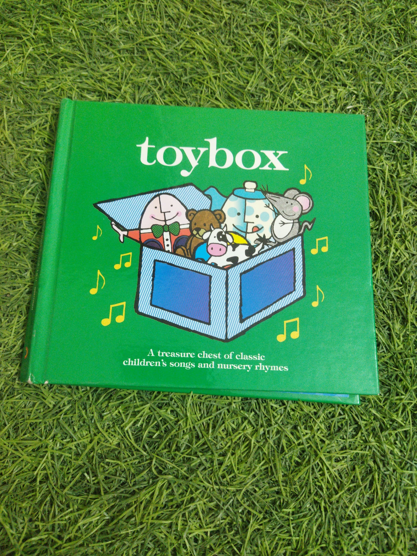 Toy Box A treasure chest of classic children's song and nursery rhymes