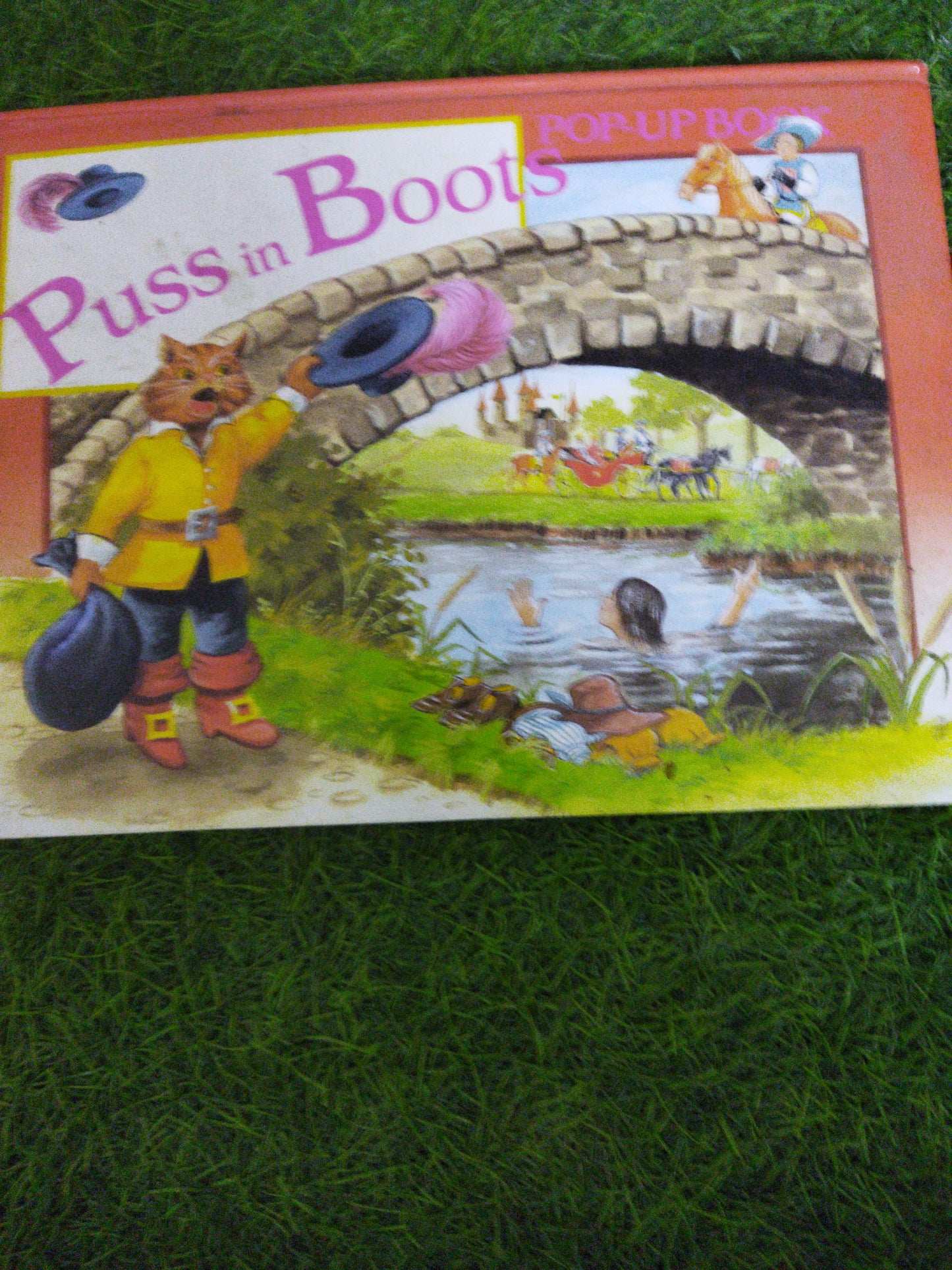 Puss in Boots Pop-Up Book