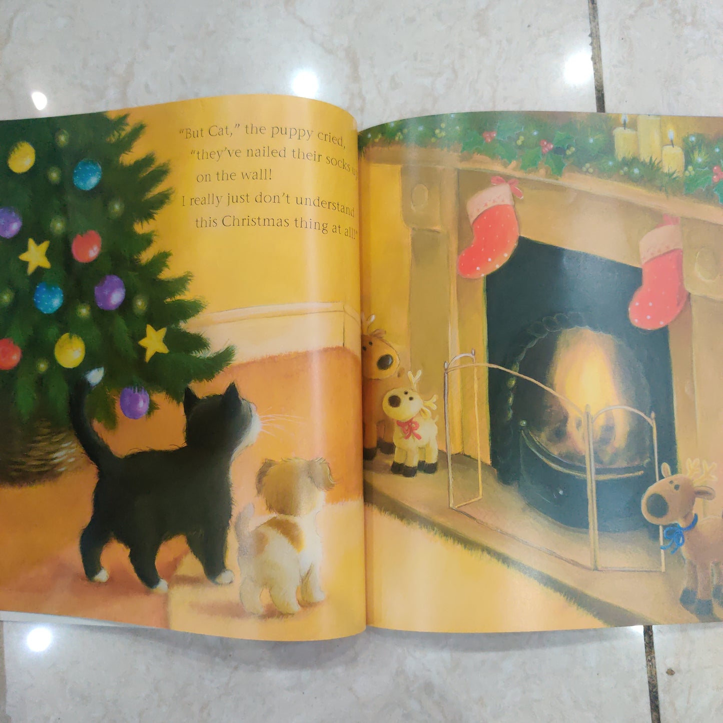 Puppy's First Christmas | Paperback