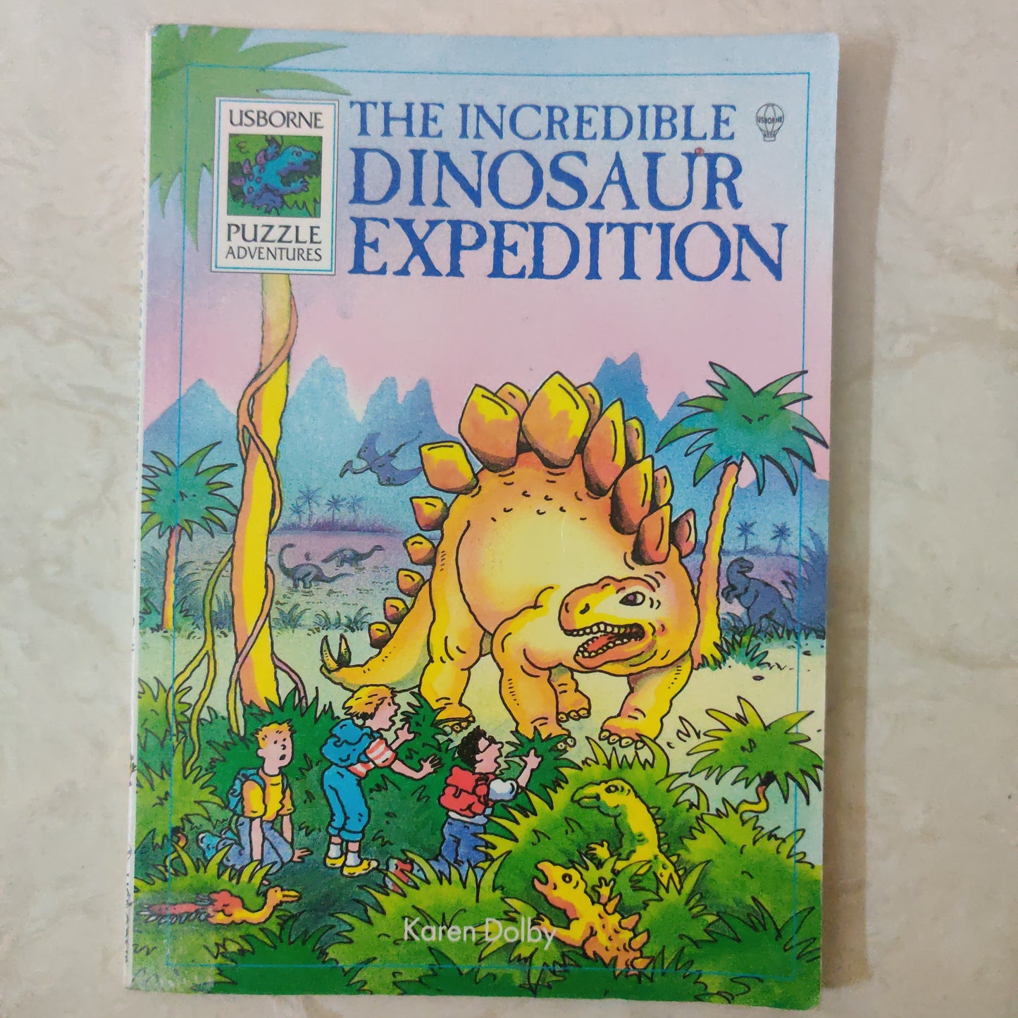 The Incredible Dinosaurs Expedition | Paperback