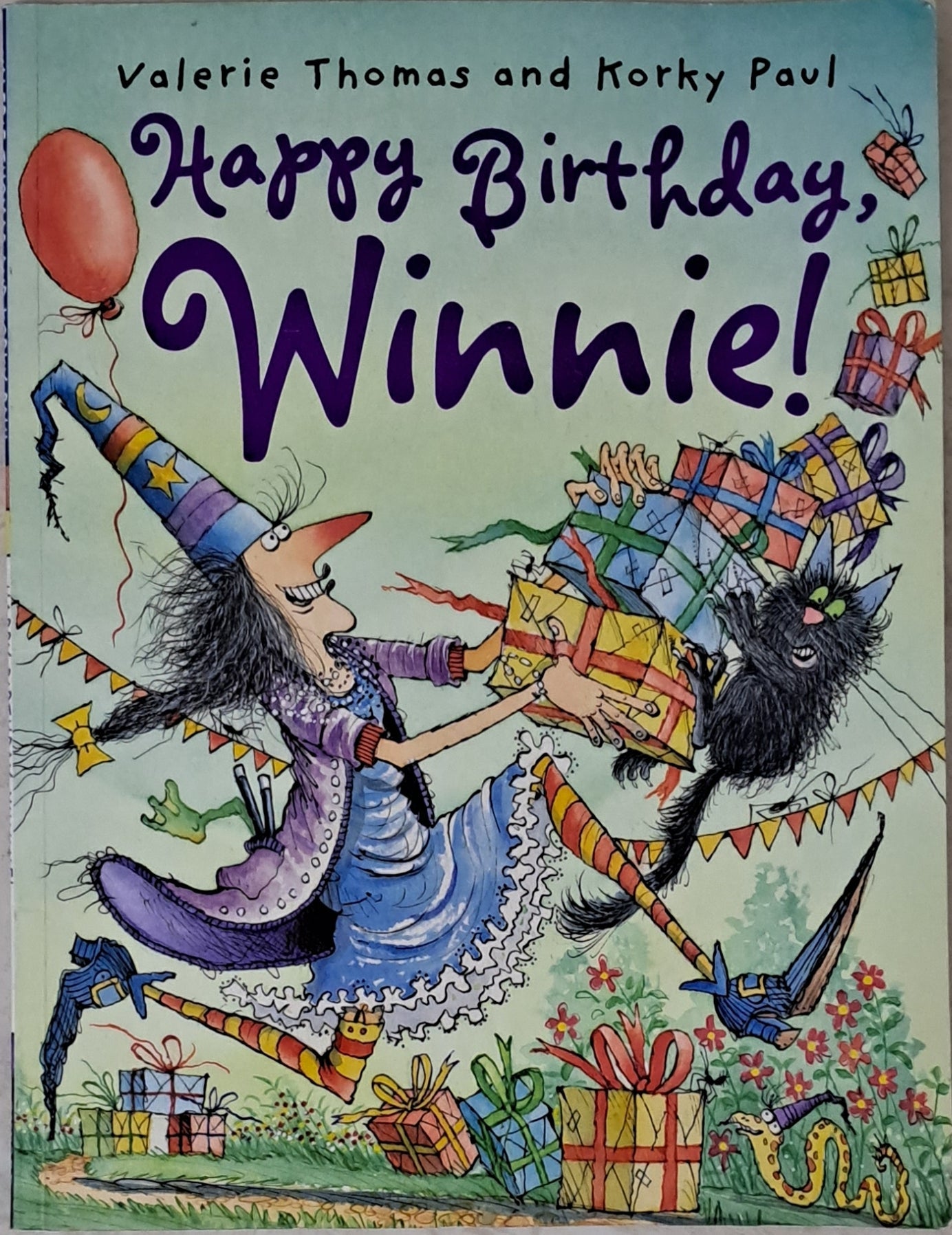 Happy Birthday Winnie | Paperback